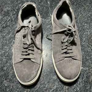 Vince Men's Gray Suede Sneakers